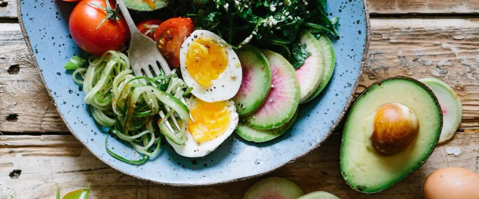 10 Recettes Saines Et Rapides Pour Manger A Midi Au Travail La Ruche Par Wizbii